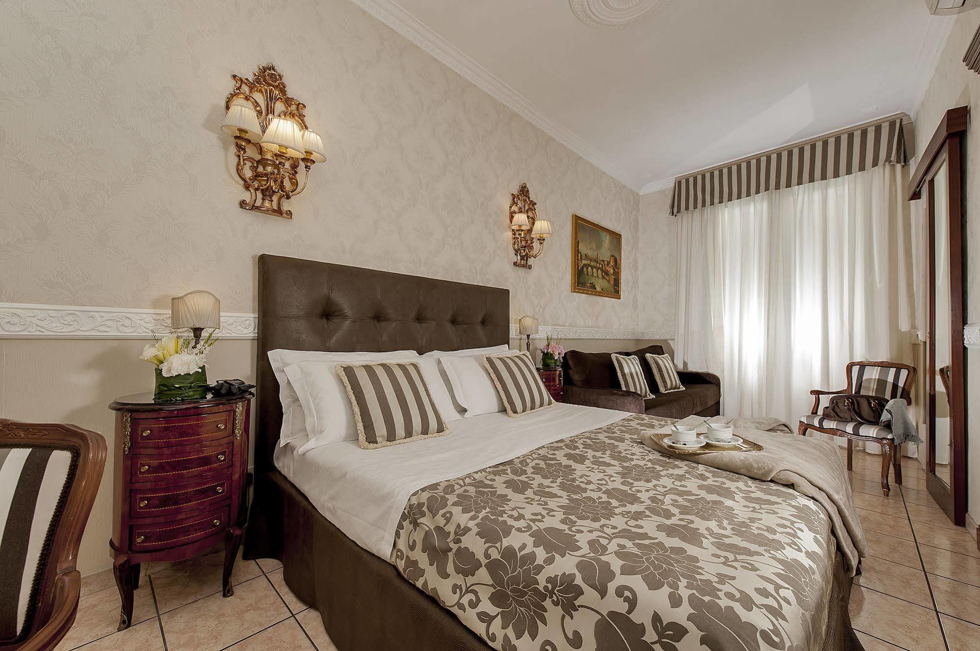 Bed and Breakfast Residenza Zanardelli Рим Екстер'єр фото