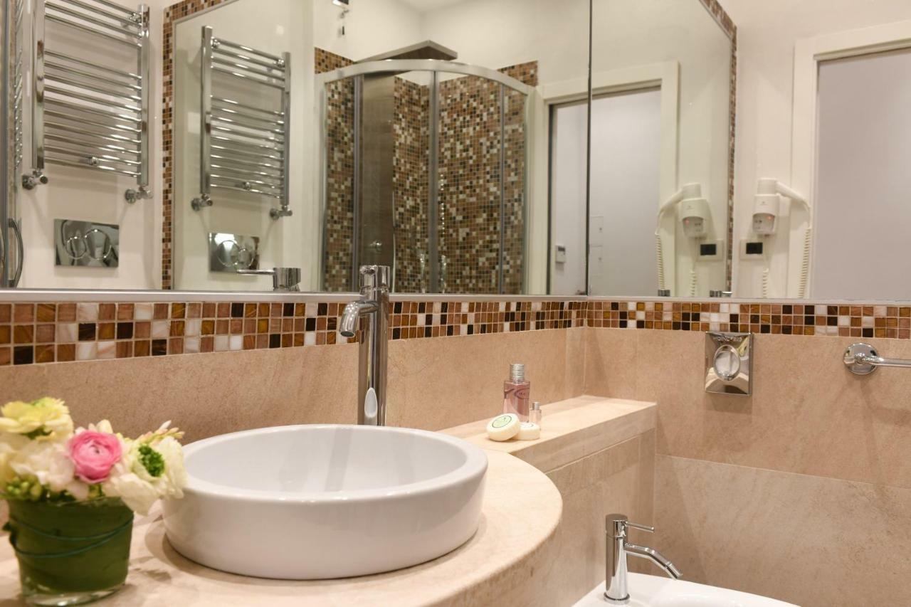 Bed and Breakfast Residenza Zanardelli Рим Екстер'єр фото